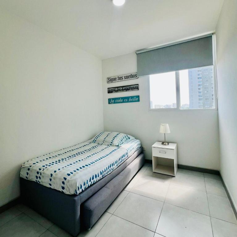 Sunset Paradise Cartagena - Two-Bedroom Apartment - 11