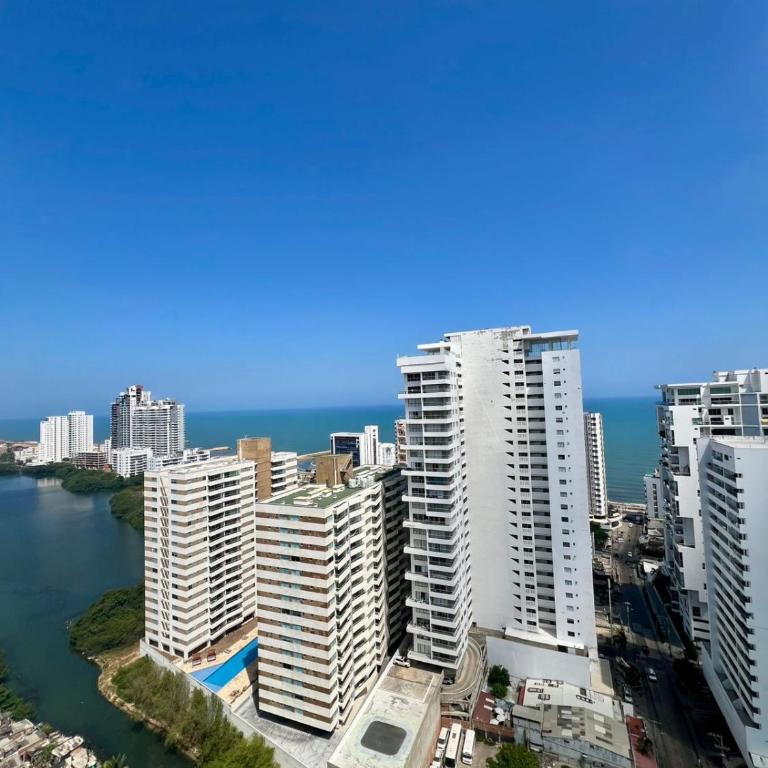 Sunset Paradise Cartagena - Two-Bedroom Apartment - 16