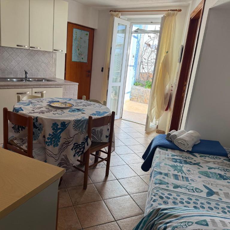 Ponzamania Terrazza sul tramonto - Appartamento Standard con 2 Camere da Letto - 9