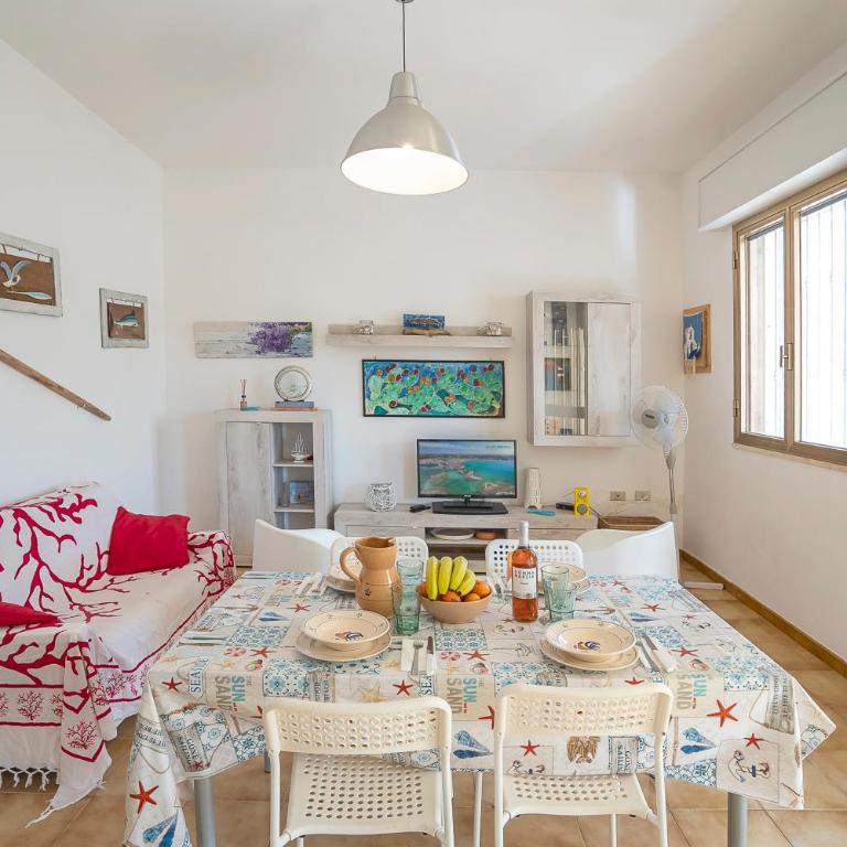 Dimora Del Mare Near The Sea - Happy Rentals - Villa - 10