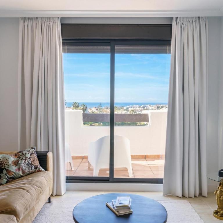 Luxe Golf & Family House Escape - Happy Rentals - Casa - 12