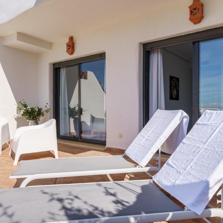 Luxe Golf & Family House Escape - Happy Rentals - Casa - 28