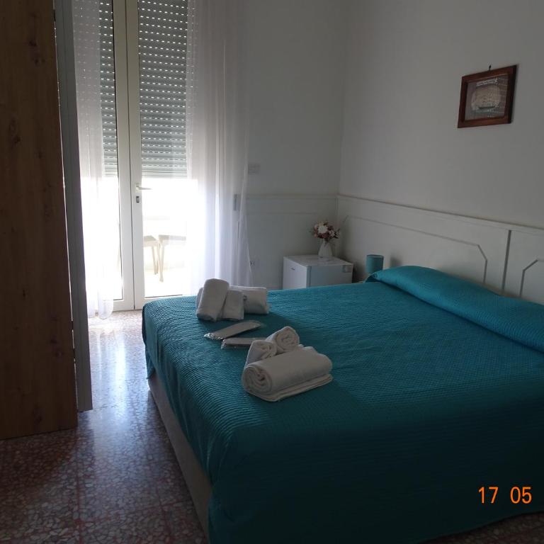 B&B Mareggiata - Camera Matrimoniale con Vista Mare - 15