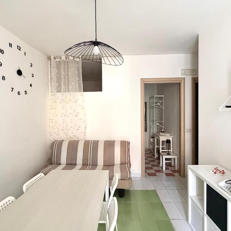 All'ombra della Torre - Appartamento con 2 Camere da Letto - 4