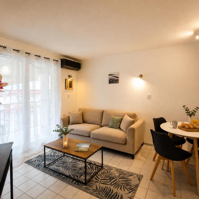Le nid des Bains - Climatisé - Piscine partagée - Appartement 1 Chambre avec Balcon et Vue sur les Montagnes - 1
