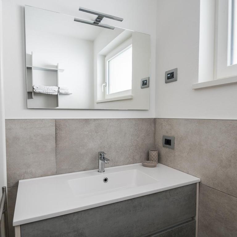 Piccola Cesa - Appartamento con 2 Camere da Letto - 13
