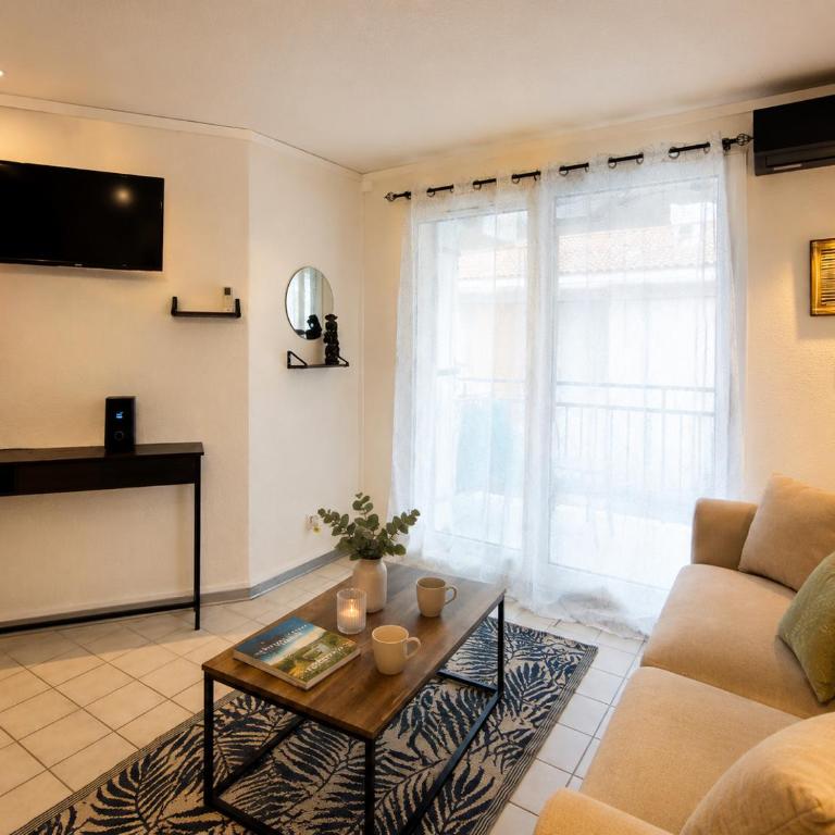 Le nid des Bains - Climatisé - Piscine partagée - Appartement 1 Chambre avec Balcon et Vue sur les Montagnes - 10