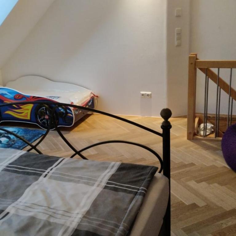 Exklusive Maisonetten Wohnung mit Gartenzugang - Apartment mit 2 Schlafzimmern - 2