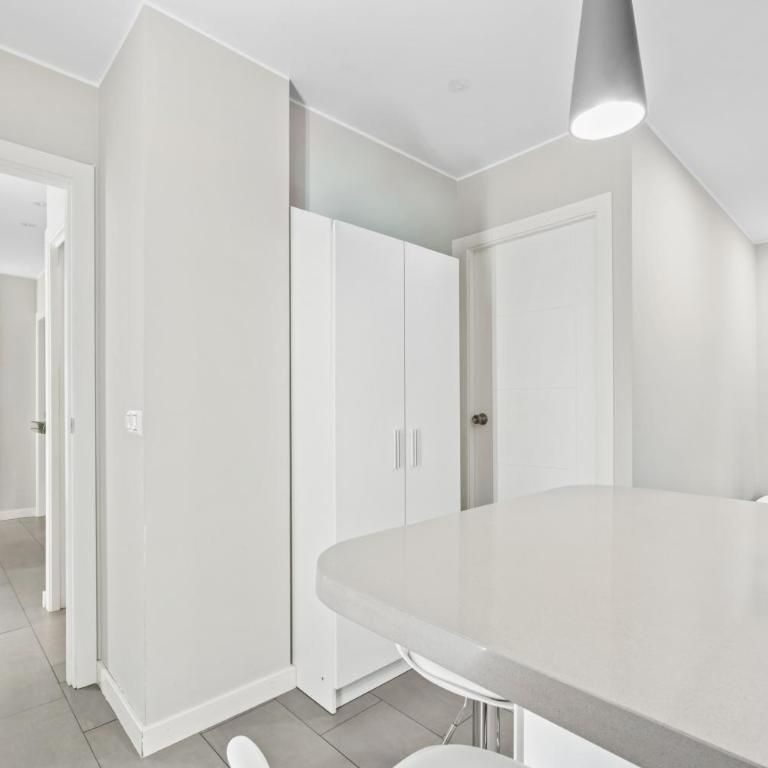 Mtsrat2 - Two-Bedroom Deluxe Apartment with Ocean View - 12