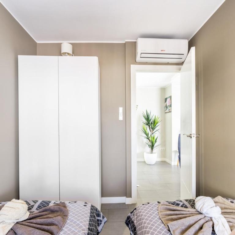 Mtsrat2 - Two-Bedroom Deluxe Apartment with Ocean View - 18