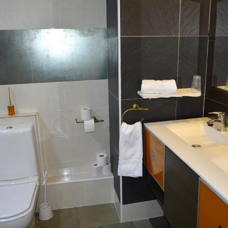 Hotel Alquimia Cadiz - Suite Junior con balcón - 6