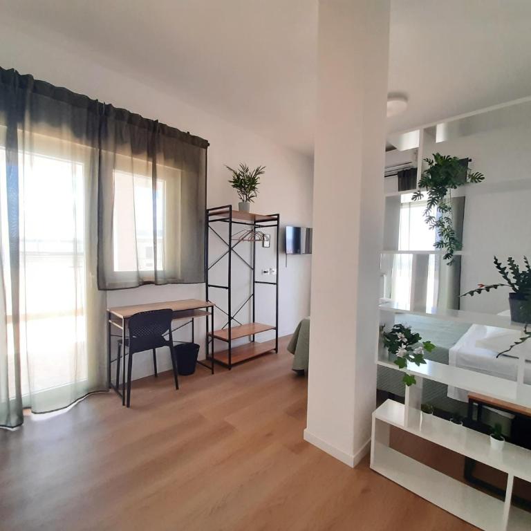 Urban View Bari - Rooms & Terrace - Double Room - 11