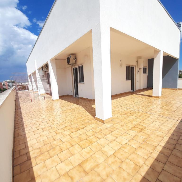 Urban View Bari - Rooms & Terrace - Double Room - 6