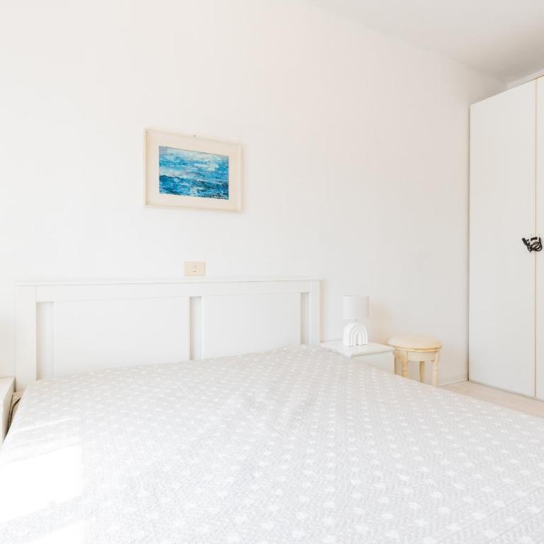 Certosa - Appartamento con 2 Camere da Letto e Balcone - 9