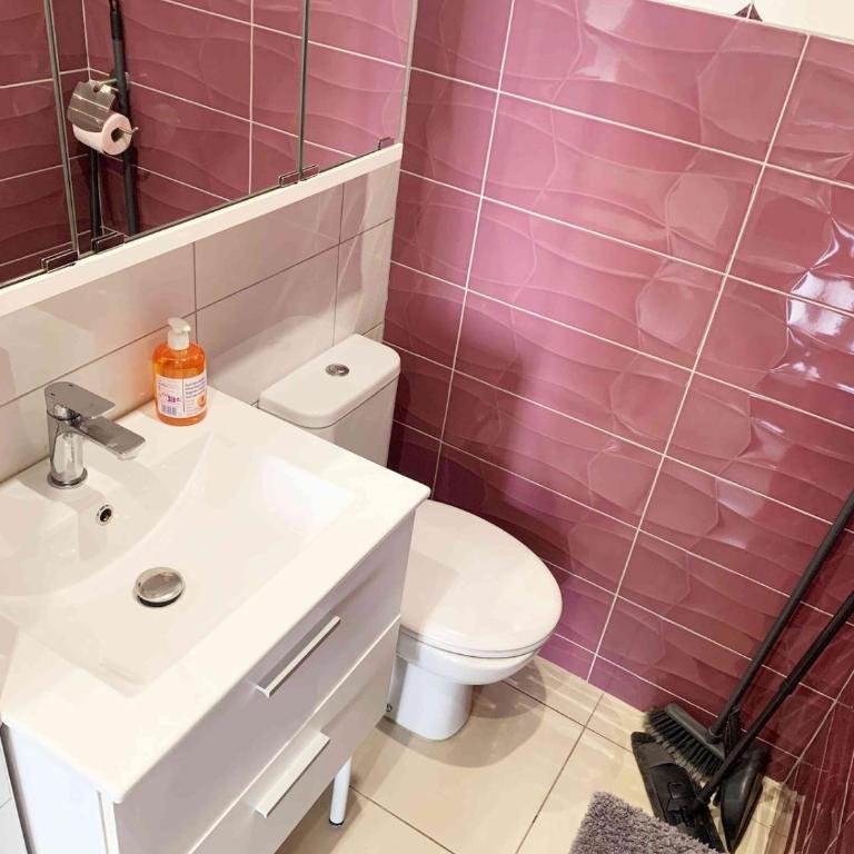Studio COQUELICOT - One-Bedroom Apartment - 2