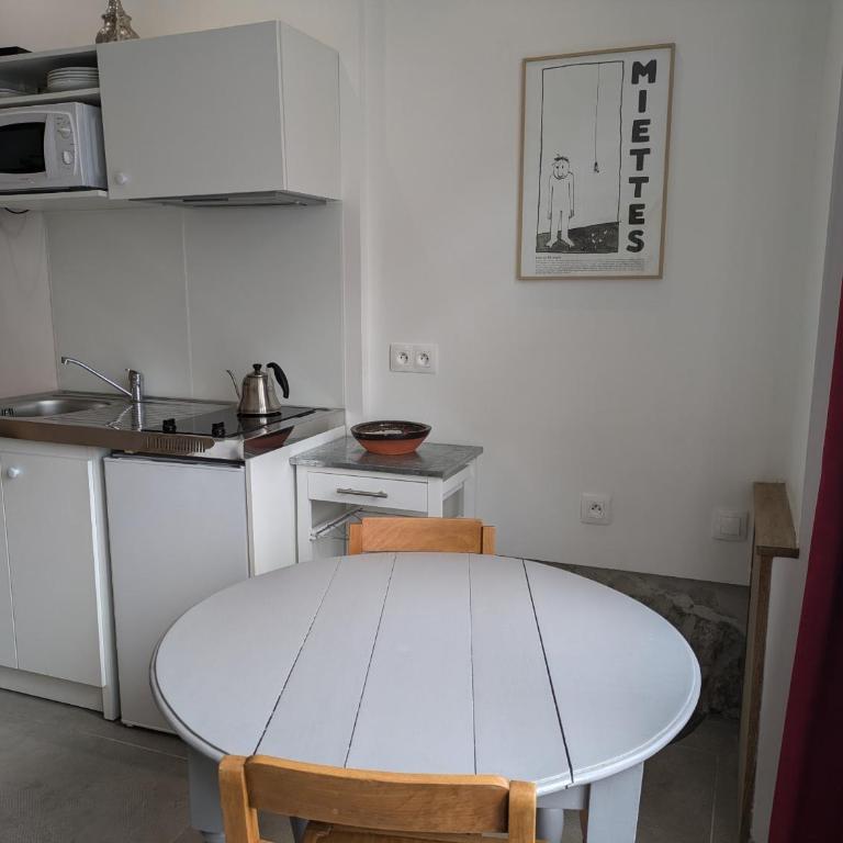 Studio en centre ville pour 2 personnes - Studio - 2