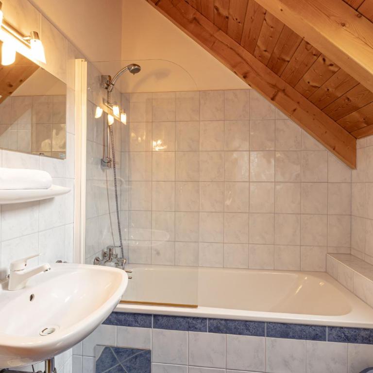 FerienPark Kreischberg Ferienhäuser by ALPS RESORTS - Two-Bedroom Holiday Home 31 - 9