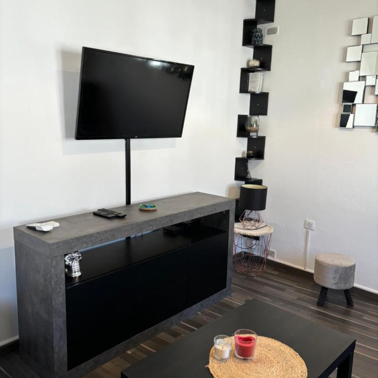 Appartement Centre ville, proche plages et commerces - Appartamento con 2 Camere da Letto - 2