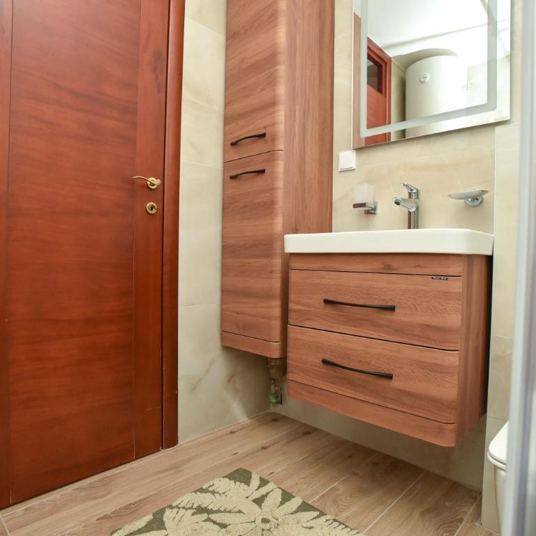 Gospostina prima - Apartman sa 2 Spavaće Sobe - 17