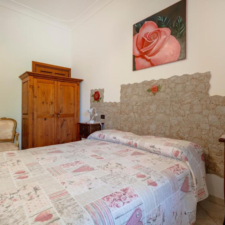 Villa Tonia - Camera Queen Standard - 3