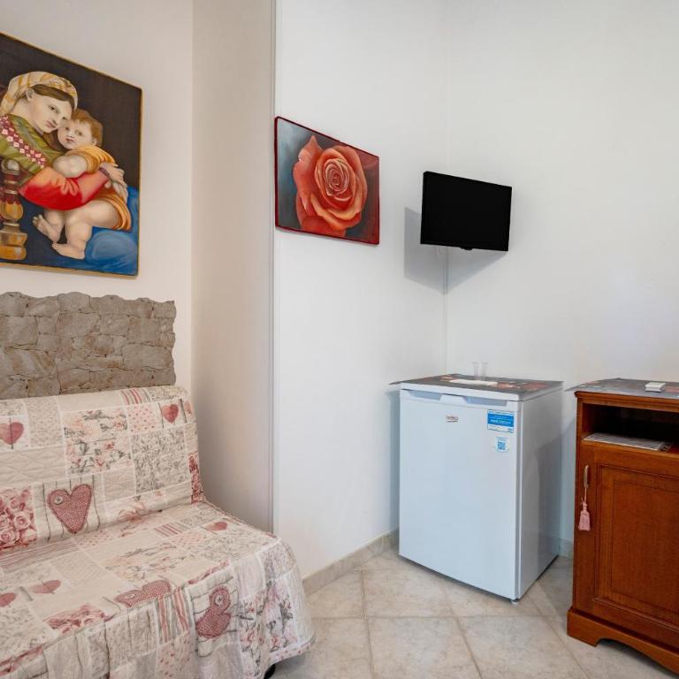 Villa Tonia - Camera Queen Standard - 7