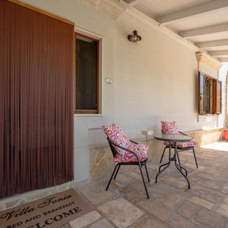 Villa Tonia - Camera Queen Standard - 2