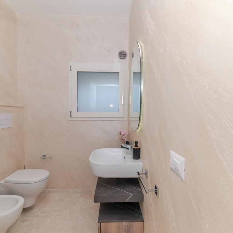 Siren's Cove Retreat - Appartamento Deluxe con 2 Camere da Letto e Vista Giardino - 14