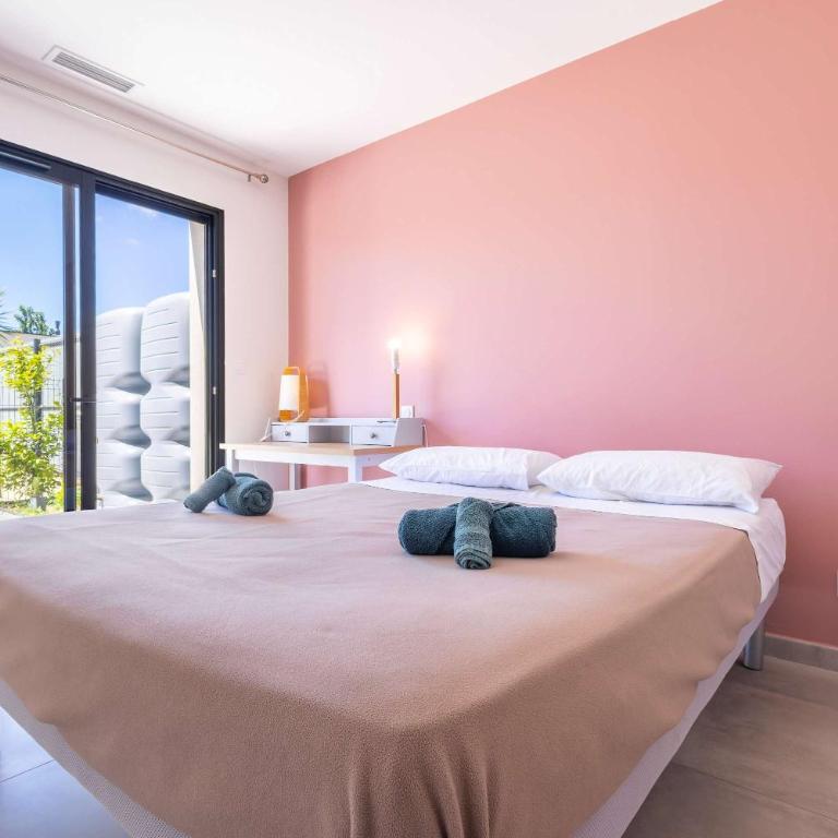 Sublime villa neuve proche de la plage - Villa - 9