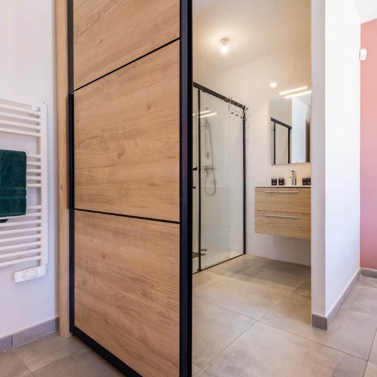 Sublime villa neuve proche de la plage - Villa - 17