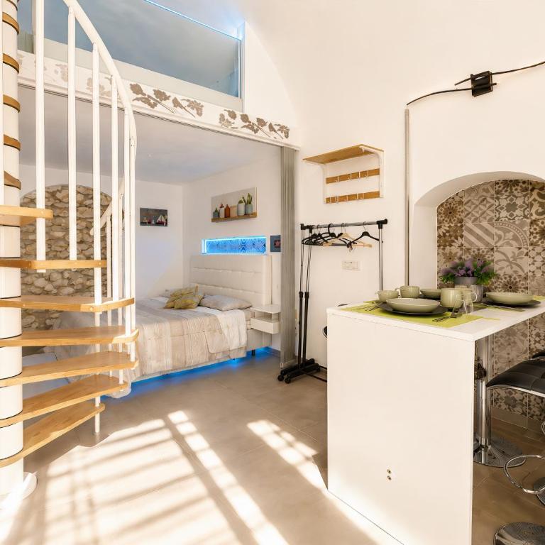 Venti Nodi - Two-Bedroom Deluxe Apartment with Balcony - 8