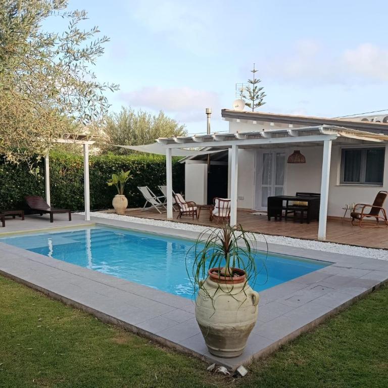 VILLA FEDERICA CON PISCINA/WITH POOL - Casa con 2 Camere da Letto - 1