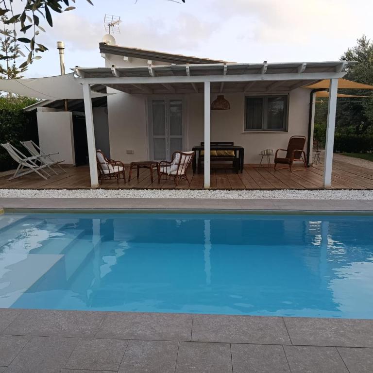 VILLA FEDERICA CON PISCINA/WITH POOL - Casa con 2 Camere da Letto - 6