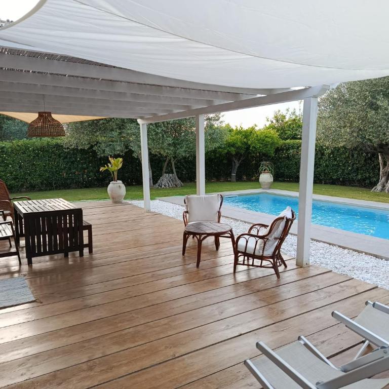 VILLA FEDERICA CON PISCINA/WITH POOL - Casa con 2 Camere da Letto - 8