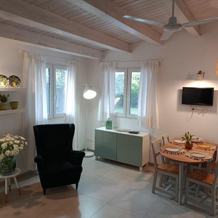 VILLA FEDERICA CON PISCINA/WITH POOL - Casa con 2 Camere da Letto - 21