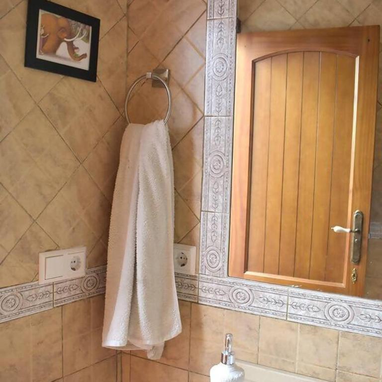 Casa Calma con Patio. A 500 m de Puente Nuevo - Casa con 1 dormitorio - 13