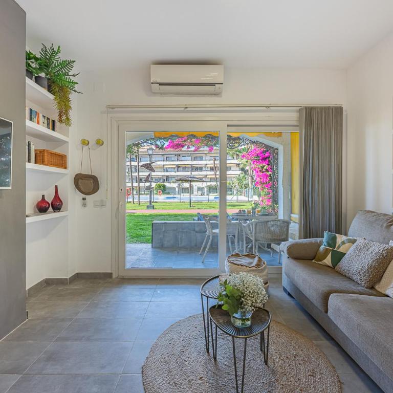 Cubo's La Carolina Park Marbella Apartment - Apartamento - 1