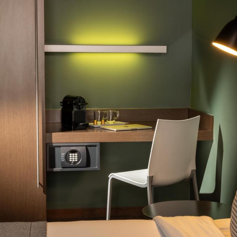 Hôtel Diana Dauphine - Chambre Double Supérieure - 4