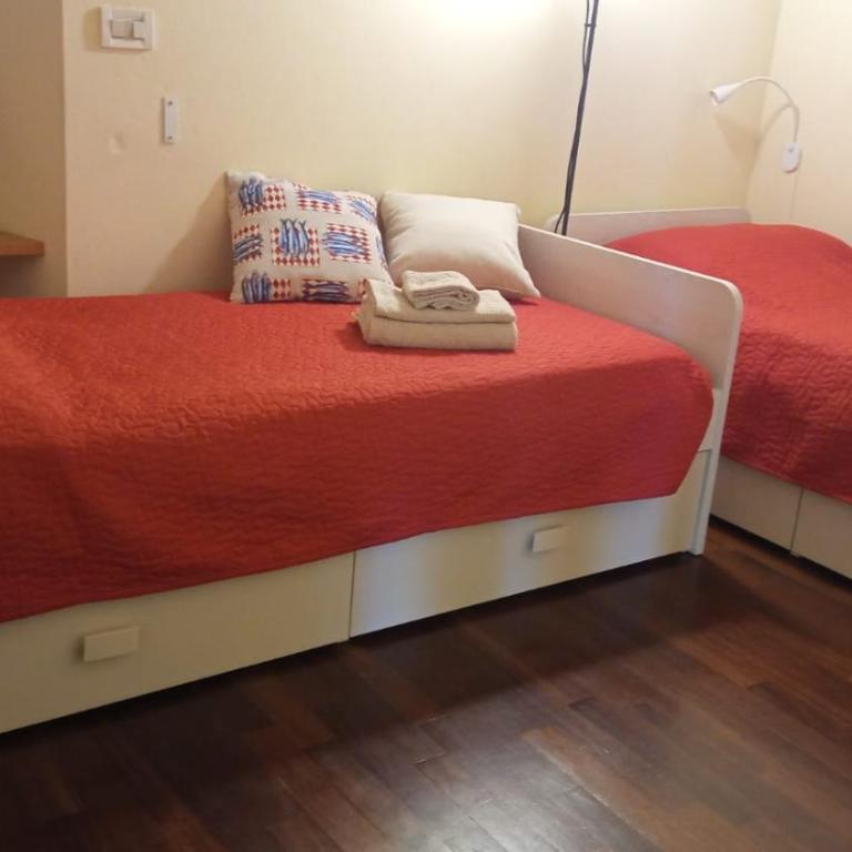 CASA in PIAZZA nel centro storico a due passi dagli imbarchi - Appartamento con 2 Camere da Letto e Balcone - 15