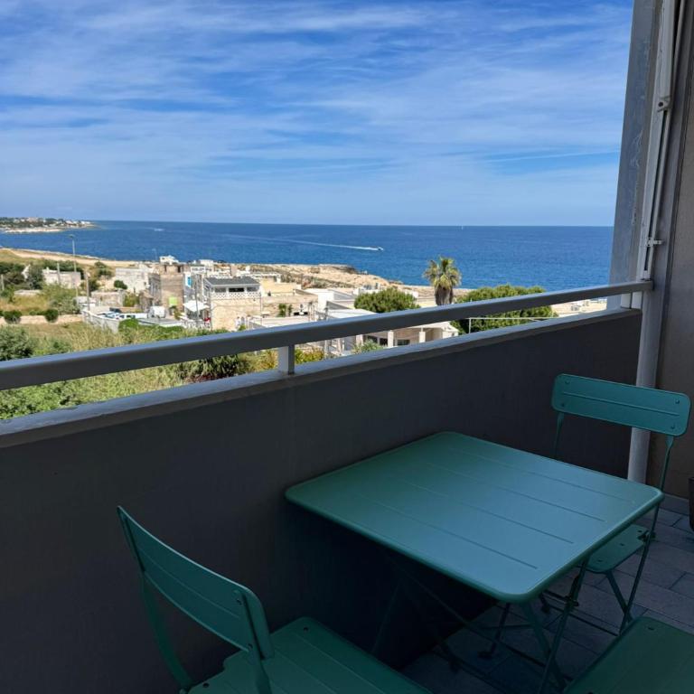 CASA MARLEO al Mare - Two-Bedroom Apartment with Balcony and Sea View - 1