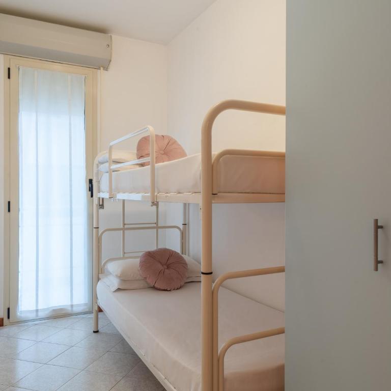 Riccione Centre Relax Apartment - Il Lupo Affitta - Two-Bedroom Apartment - 3