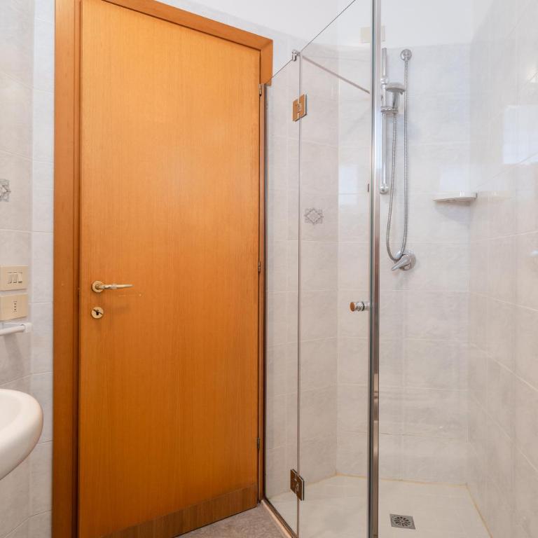 Riccione Centre Relax Apartment - Il Lupo Affitta - Two-Bedroom Apartment - 6