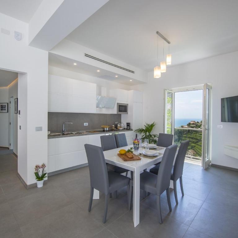Villa Donna Rachele with Parking Spot - Villa Deluxe - 16