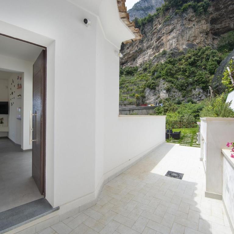Villa Donna Rachele with Parking Spot - Villa Deluxe - 31