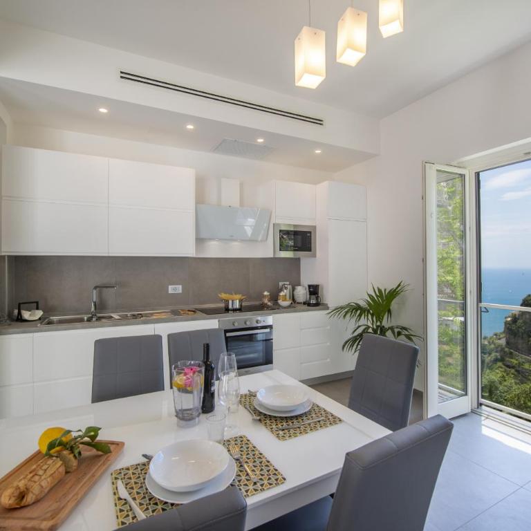 Villa Donna Rachele with Parking Spot - Villa Deluxe - 17