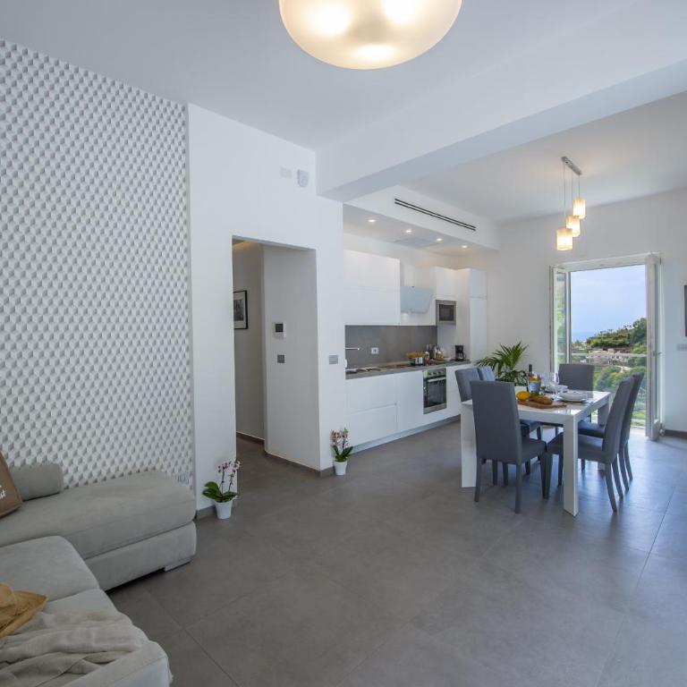 Villa Donna Rachele with Parking Spot - Villa Deluxe - 12