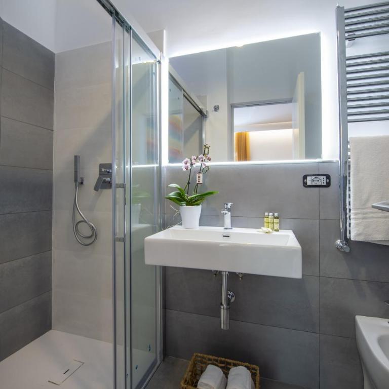 Villa Donna Rachele with Parking Spot - Villa Deluxe - 32