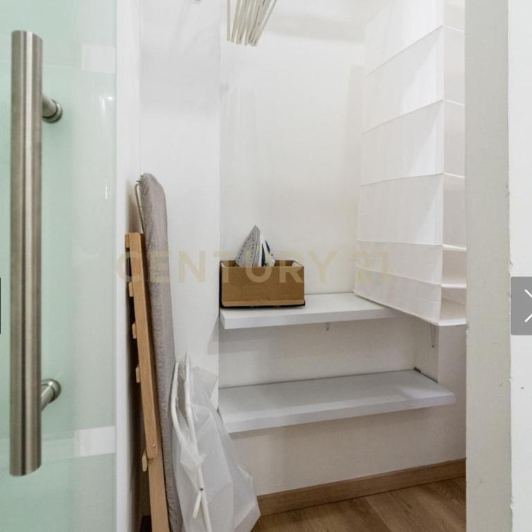 Civita Home - One-Bedroom Apartment - 9