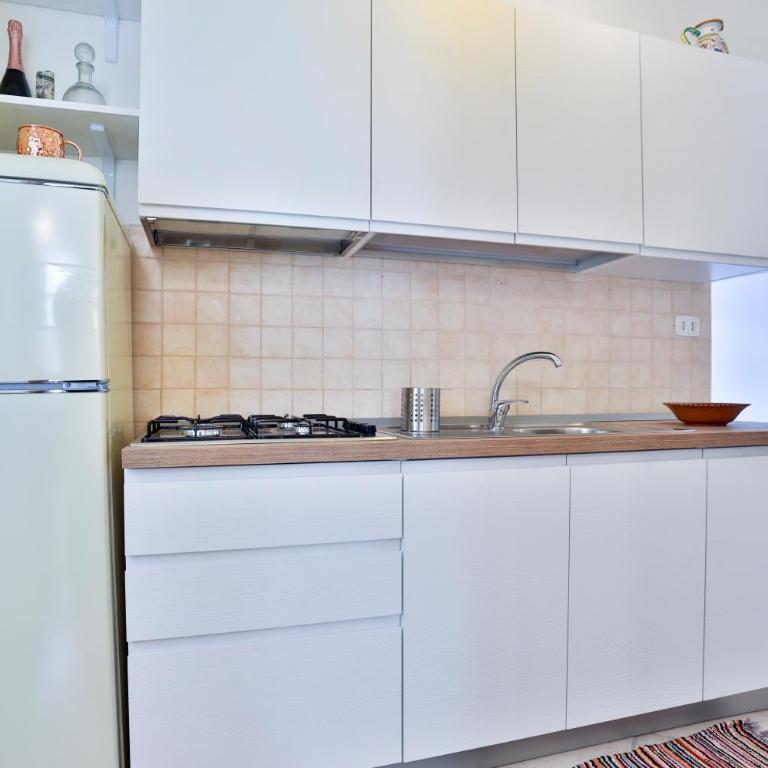 GuestHost - Max's Maison per Spaccanapoli - Appartamento con 1 Camera da Letto - 5