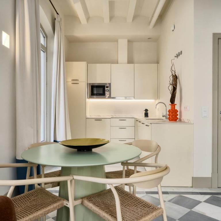 Luis de Vargas - Apartamento de 1 Dormitorio con balcón y vistas a la ciudad - 6