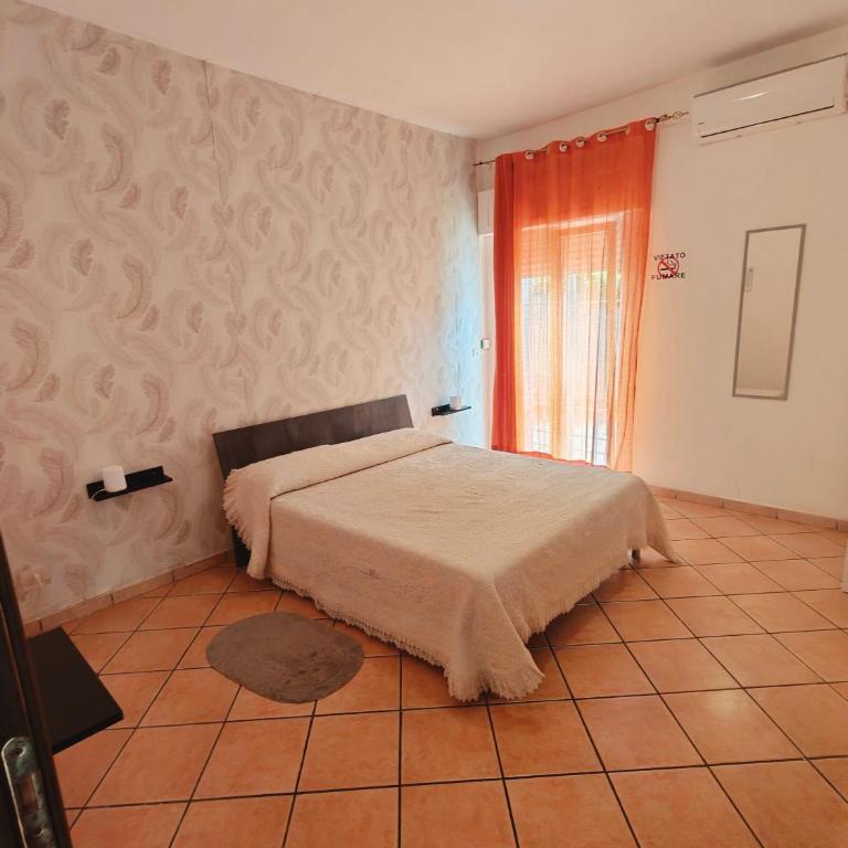 Suite con Patio Privato e Comfort Moderni - Appartamento con 1 Camera da Letto - 1